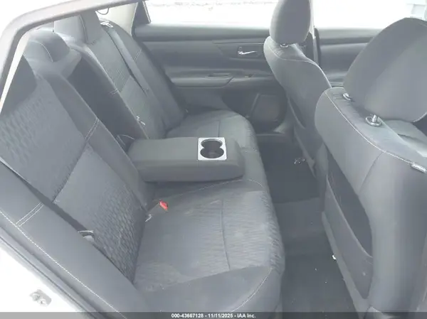 1N4AL3AP7JC472968 2018 NISSAN ALTIMA - Image 8