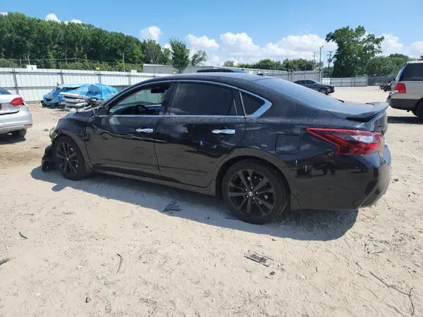 1N4AL3AP7JC473070 2018 NISSAN ALTIMA - Image 2