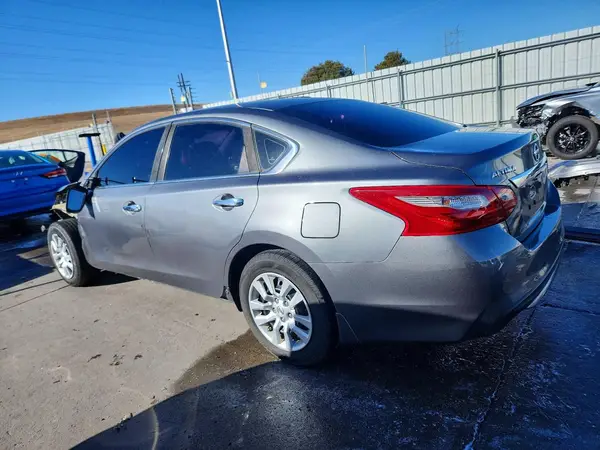 1N4AL3AP7JC474137 2018 NISSAN ALTIMA - Image 2