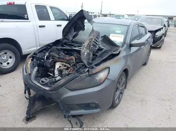 1N4AL3AP7JC474316 2018 NISSAN ALTIMA - Image 2