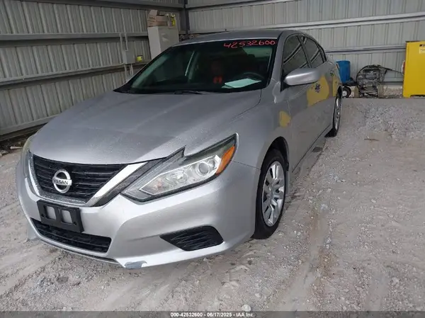 1N4AL3AP7JC474509 2018 NISSAN ALTIMA - Image 2