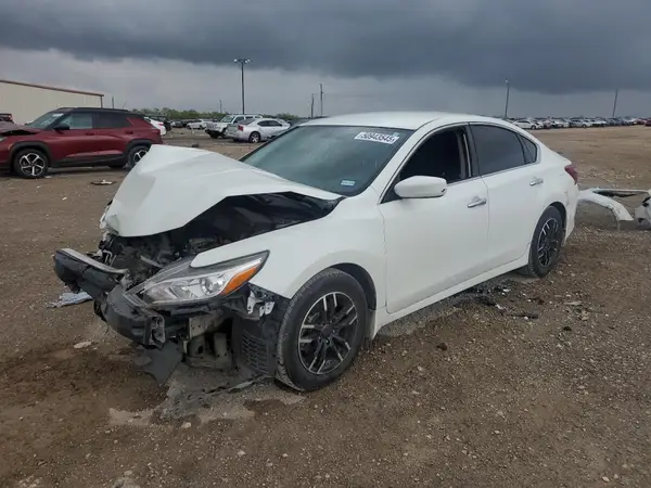 1N4AL3AP7JC474588 2018 NISSAN ALTIMA - Image 1