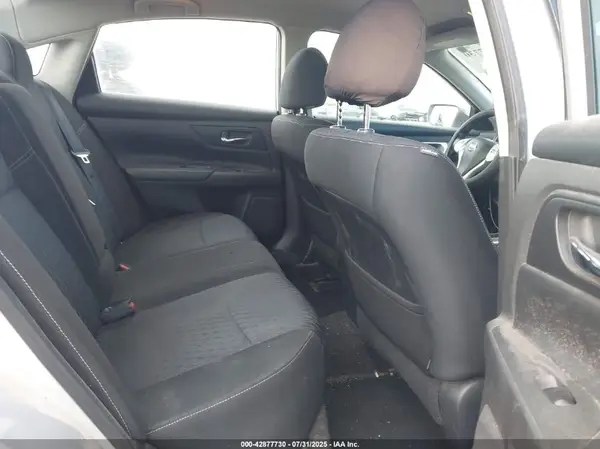 1N4AL3AP7JC475210 2018 NISSAN ALTIMA - Image 8