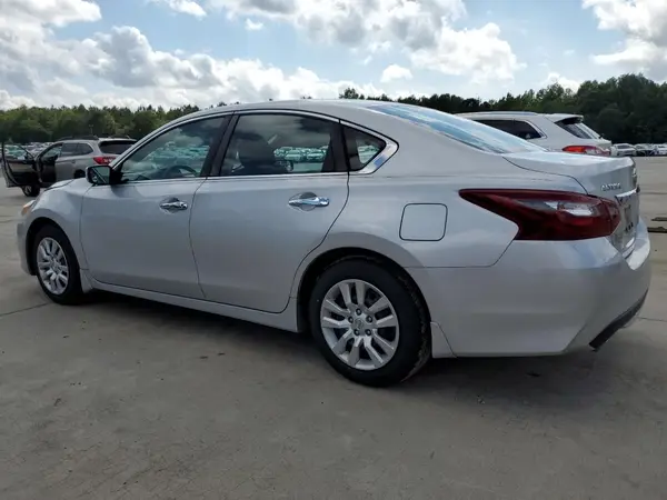 1N4AL3AP7JC477457 2018 NISSAN ALTIMA - Image 2