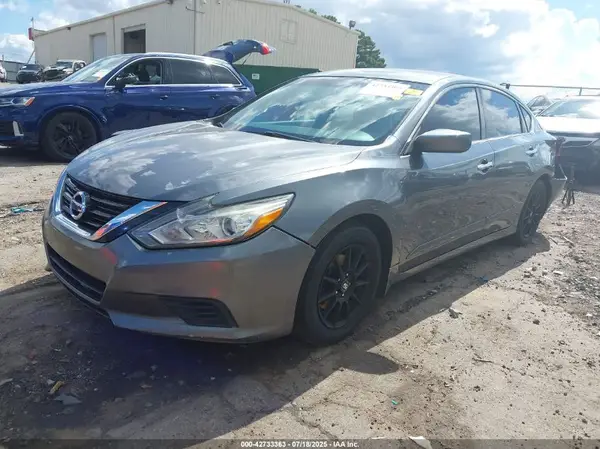 1N4AL3AP7JC477698 2018 NISSAN ALTIMA - Image 2