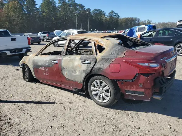 1N4AL3AP7JC478849 2018 NISSAN ALTIMA - Image 2