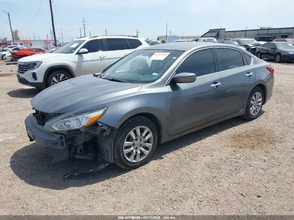 1N4AL3AP7JC479161 2018 NISSAN ALTIMA - Image 2