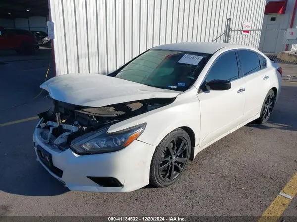 1N4AL3AP7JC480245 2018 NISSAN ALTIMA - Image 2