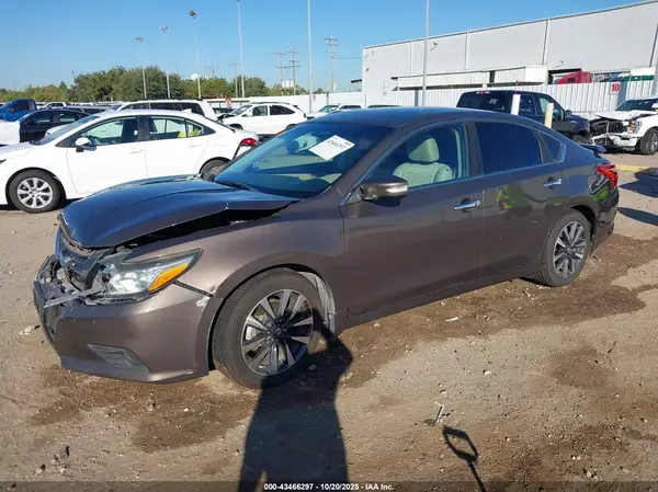 1N4AL3AP8GC110673 2016 NISSAN ALTIMA - Image 2