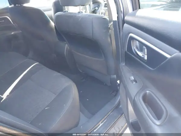 1N4AL3AP8GC110818 2016 NISSAN ALTIMA - Image 8