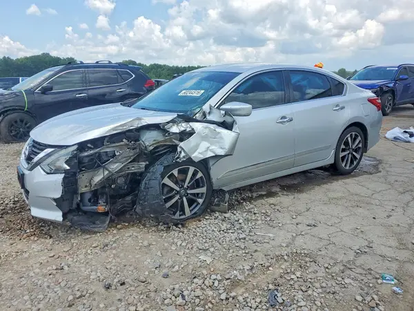 1N4AL3AP8GC113072 2016 NISSAN ALTIMA - Image 1