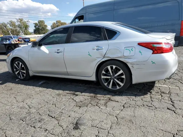 1N4AL3AP8GC116568 2016 NISSAN ALTIMA - Image 2