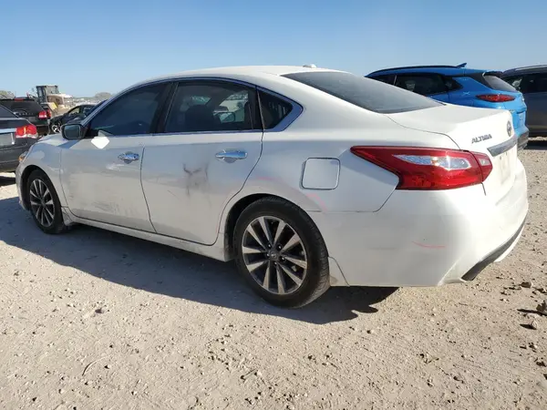 1N4AL3AP8GC116795 2016 NISSAN ALTIMA - Image 2