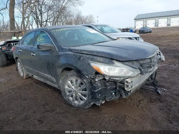 1N4AL3AP8GC117123 2016 NISSAN ALTIMA - Image 1