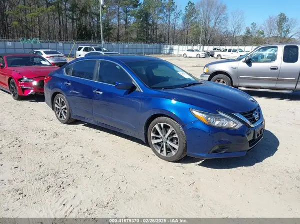 1N4AL3AP8GC117705 2016 NISSAN ALTIMA - Image 1