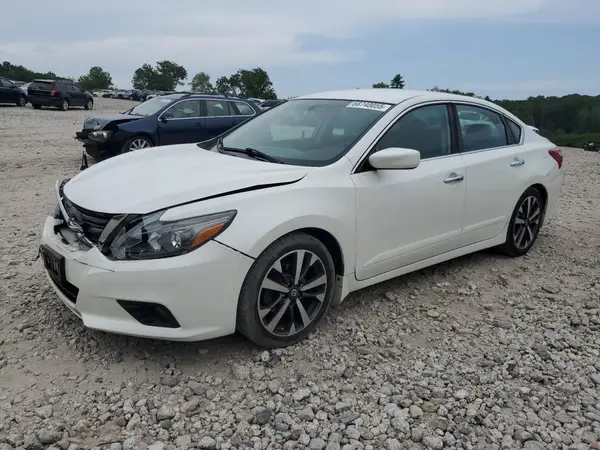 1N4AL3AP8GC125903 2016 NISSAN ALTIMA - Image 1