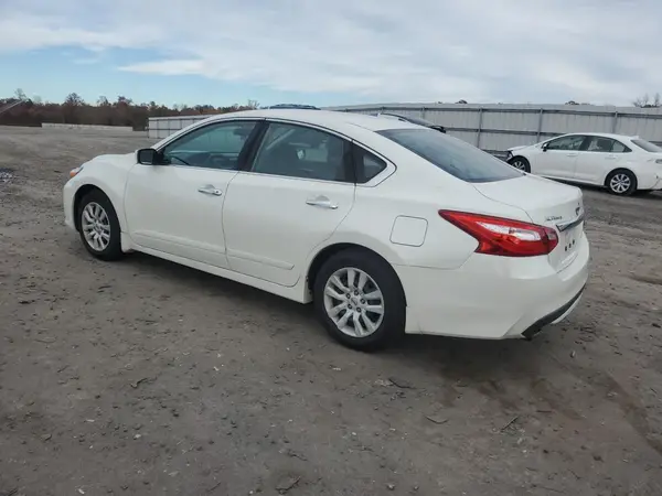 1N4AL3AP8GC125917 2016 NISSAN ALTIMA - Image 2