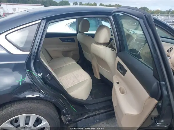 1N4AL3AP8GC128056 2016 NISSAN ALTIMA - Image 8