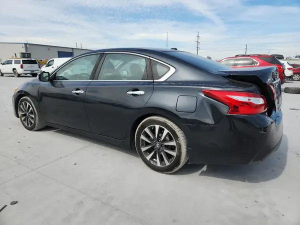 1N4AL3AP8GC128557 2016 NISSAN ALTIMA - Image 2
