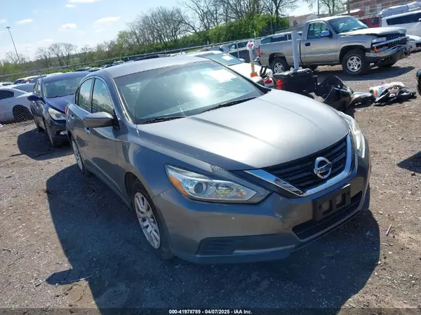 1N4AL3AP8GC129725 2016 NISSAN ALTIMA - Image 1
