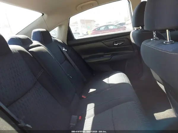 1N4AL3AP8GC129725 2016 NISSAN ALTIMA - Image 8