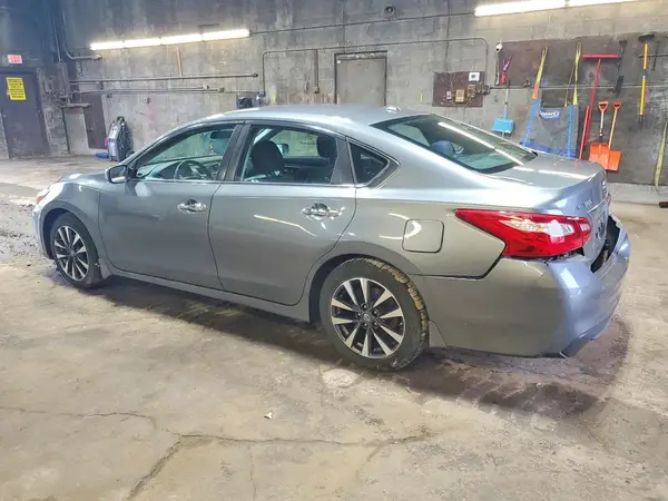 1N4AL3AP8GC129742 2016 NISSAN ALTIMA - Image 2