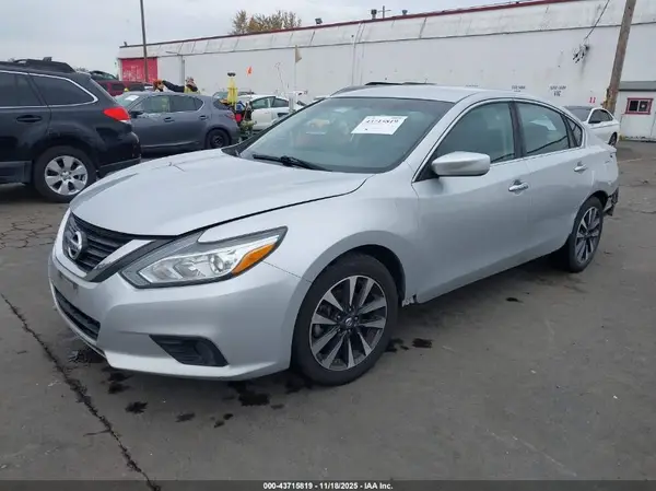 1N4AL3AP8GC138229 2016 NISSAN ALTIMA - Image 2