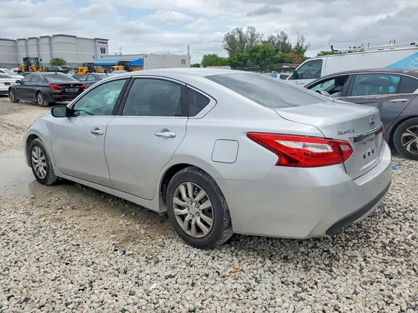 1N4AL3AP8GC140837 2016 NISSAN ALTIMA - Image 2