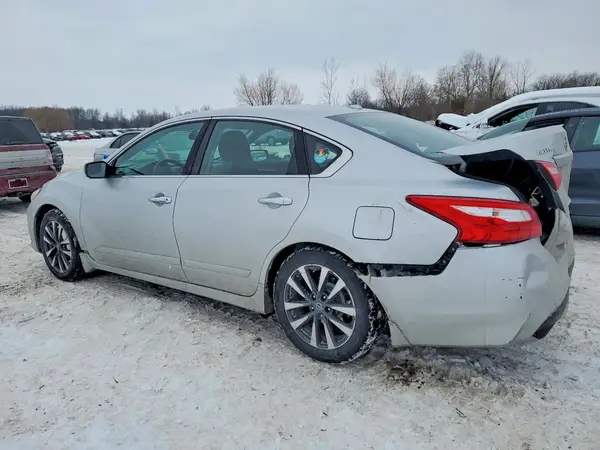 1N4AL3AP8GC141633 2016 NISSAN ALTIMA - Image 2