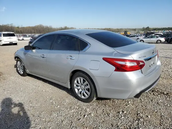 1N4AL3AP8GC145567 2016 NISSAN ALTIMA - Image 2