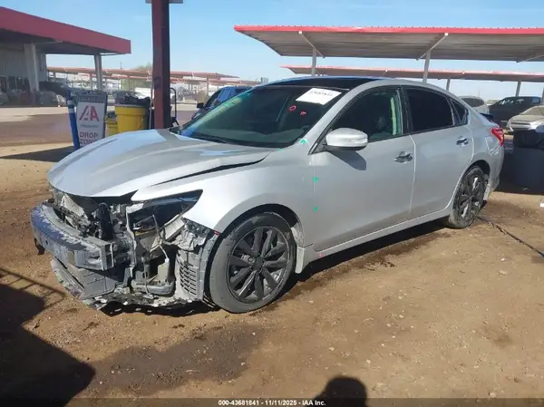 1N4AL3AP8GC147111 2016 NISSAN ALTIMA - Image 2