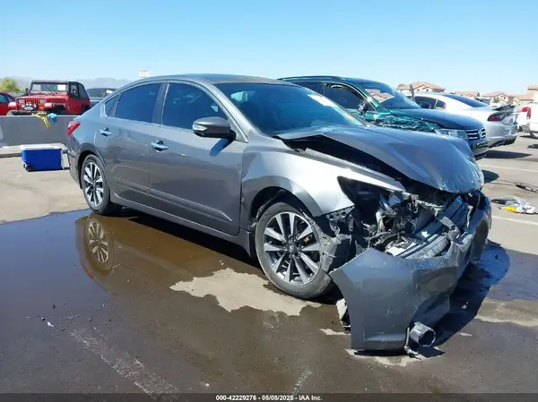 1N4AL3AP8GC151224 2016 NISSAN ALTIMA - Image 1