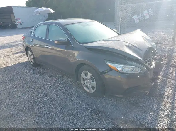 1N4AL3AP8GC152535 2016 NISSAN ALTIMA - Image 1