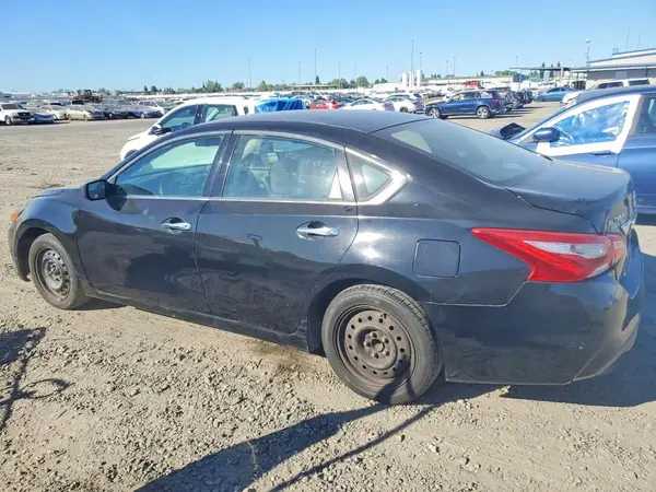 1N4AL3AP8GC154544 2016 NISSAN ALTIMA - Image 2