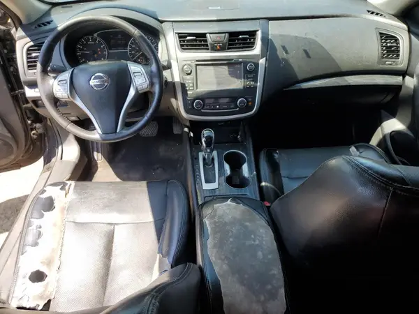 1N4AL3AP8GC156553 2016 NISSAN ALTIMA - Image 8