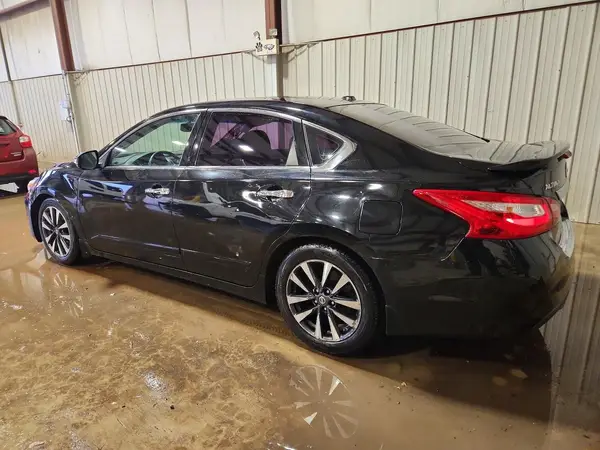1N4AL3AP8GC158545 2016 NISSAN ALTIMA - Image 2