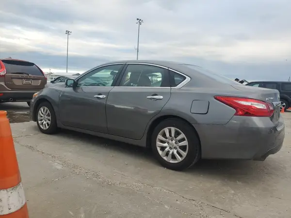 1N4AL3AP8GC158822 2016 NISSAN ALTIMA - Image 2