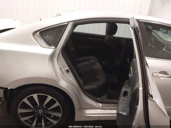 1N4AL3AP8GC159873 2016 NISSAN ALTIMA - Image 8