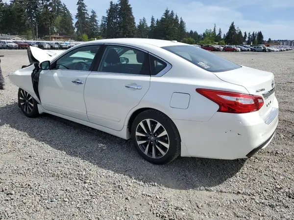 1N4AL3AP8GC160070 2016 NISSAN ALTIMA - Image 2