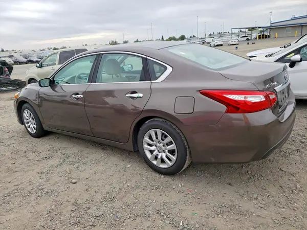 1N4AL3AP8GC161218 2016 NISSAN ALTIMA - Image 2