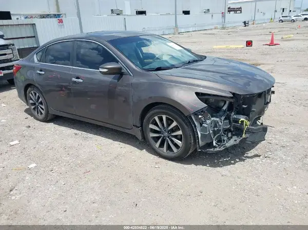 1N4AL3AP8GC162188 2016 NISSAN ALTIMA - Image 1