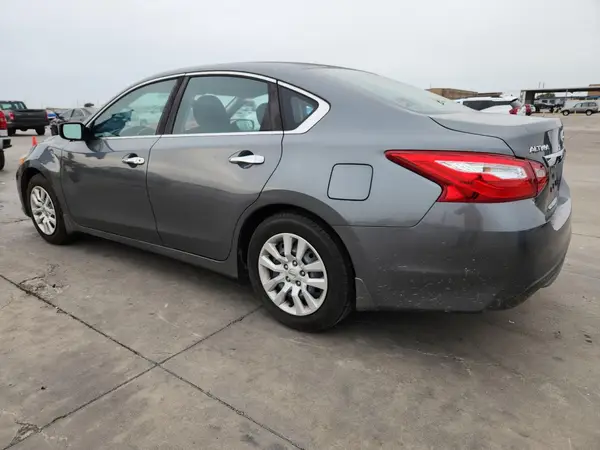 1N4AL3AP8GC163177 2016 NISSAN ALTIMA - Image 2