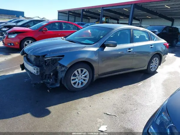 1N4AL3AP8GC164099 2016 NISSAN ALTIMA - Image 2