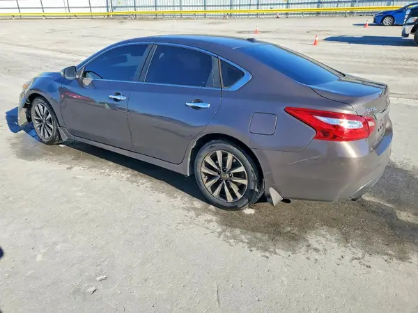 1N4AL3AP8GC164510 2016 NISSAN ALTIMA - Image 2