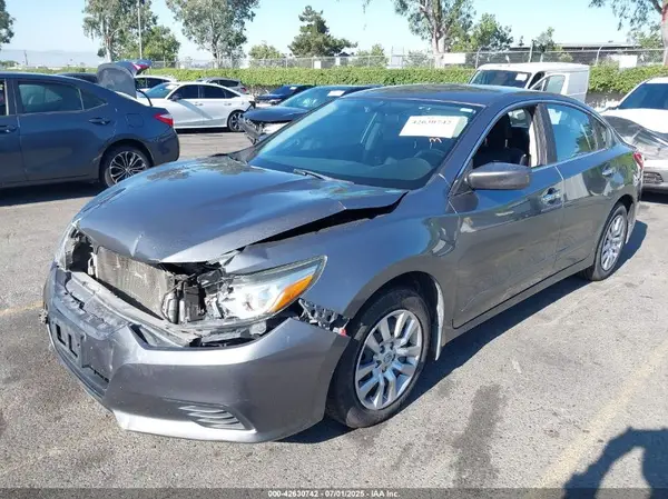 1N4AL3AP8GC165964 2016 NISSAN ALTIMA - Image 2