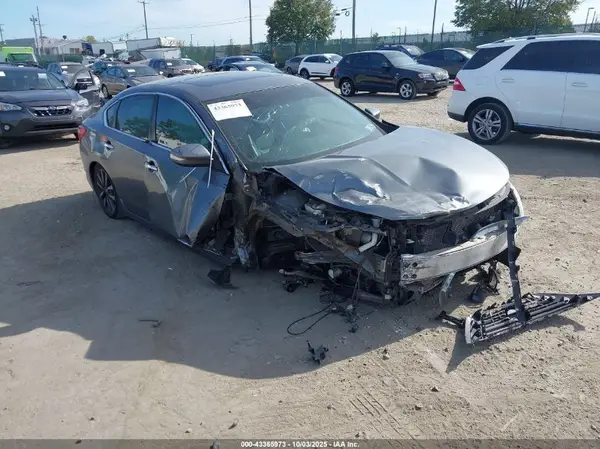 1N4AL3AP8GC165978 2016 NISSAN ALTIMA - Image 1
