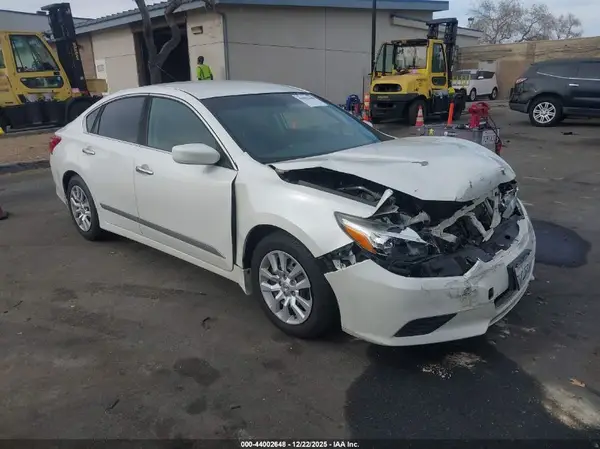 1N4AL3AP8GC166984 2016 NISSAN ALTIMA - Image 1