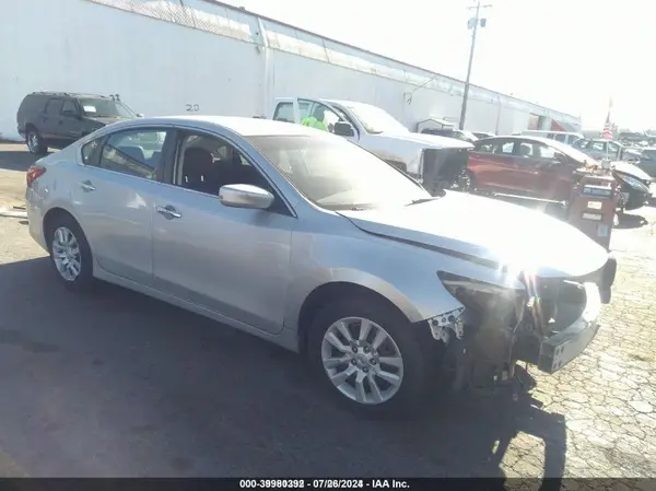 1N4AL3AP8GC168668 2016 NISSAN ALTIMA - Image 1