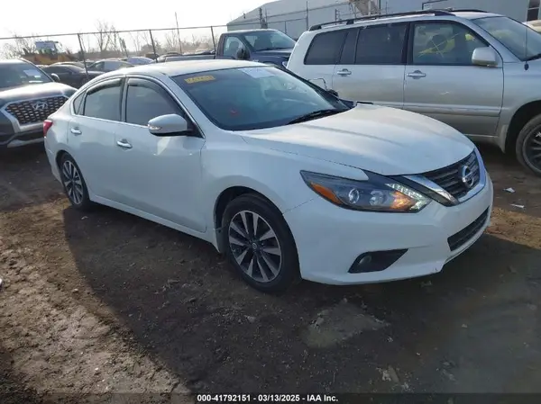 1N4AL3AP8GC169495 2016 NISSAN ALTIMA - Image 1