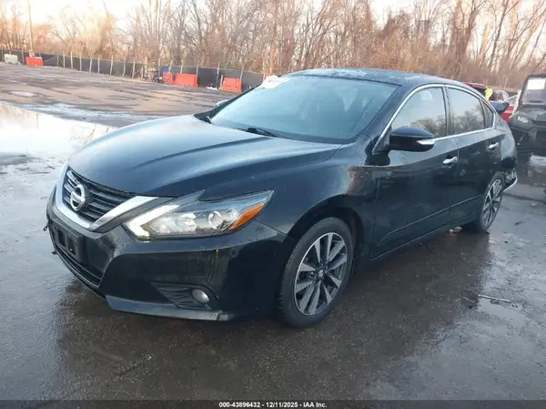 1N4AL3AP8GC170775 2016 NISSAN ALTIMA - Image 2